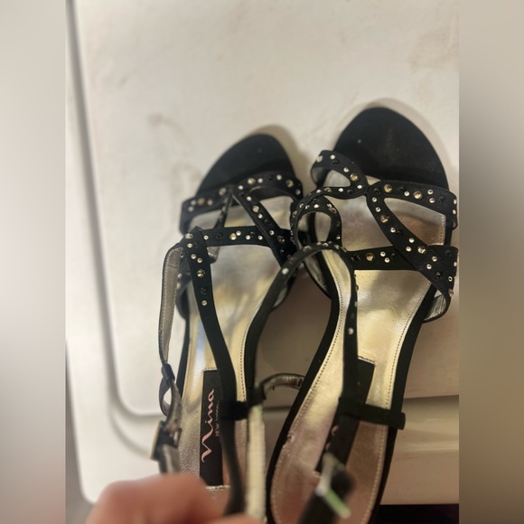 Sparkly kitten heels pre loved 9 1/2 - Picture 3 of 3